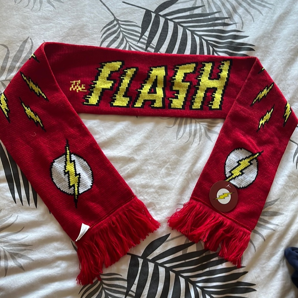 DC Comics The Flash Scarf